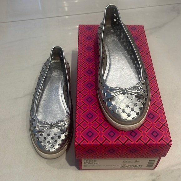 Tory Burch Shoes - Tory Burch Skyler Perforated sneaker- Metallic silver